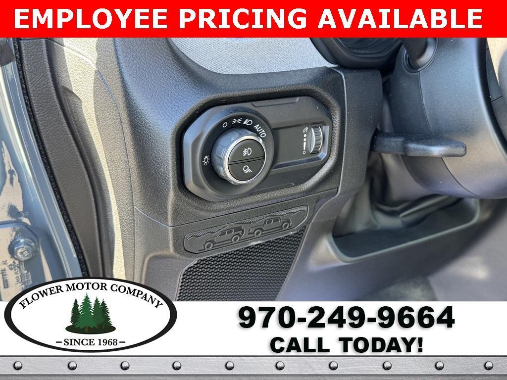 new 2025 Jeep Gladiator car, priced at $50,539