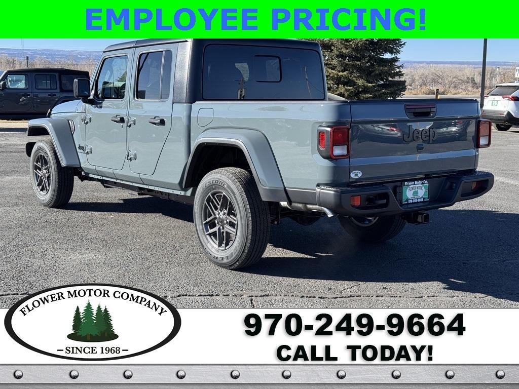 new 2025 Jeep Gladiator car, priced at $49,494