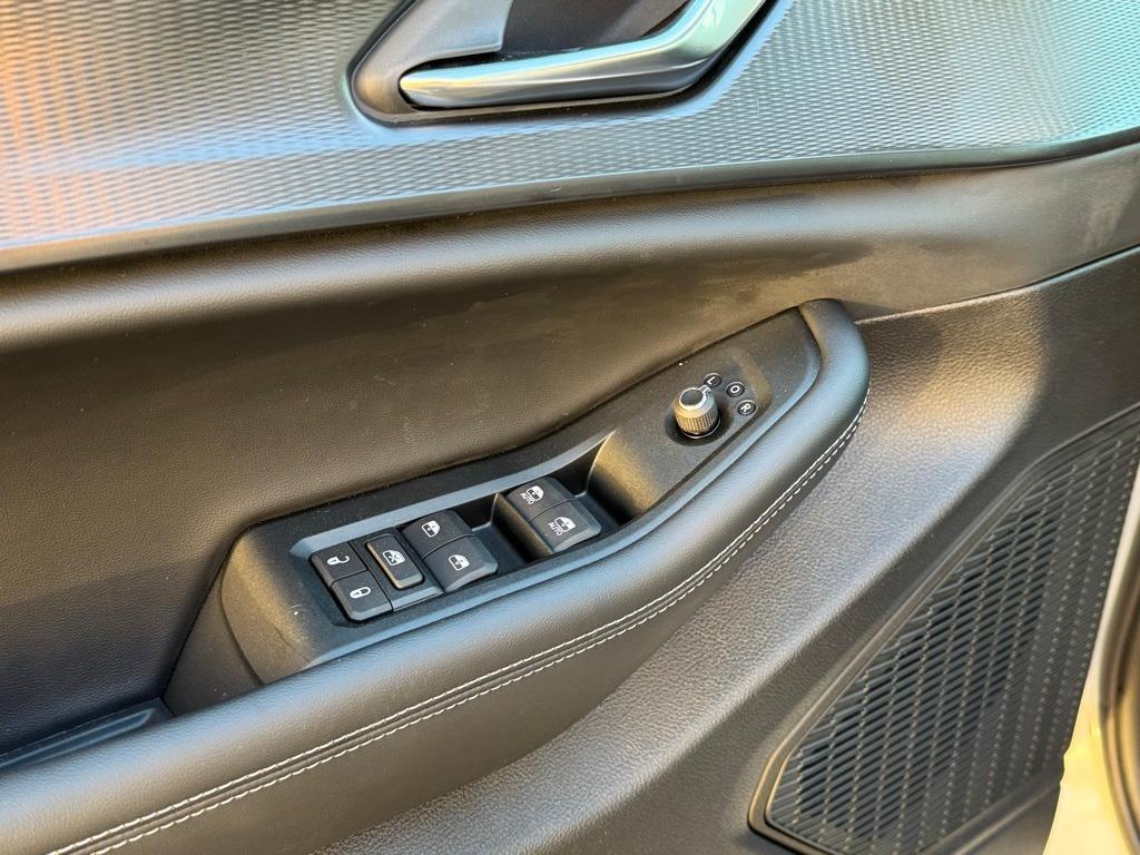 new 2025 Jeep Grand Cherokee car, priced at $49,274