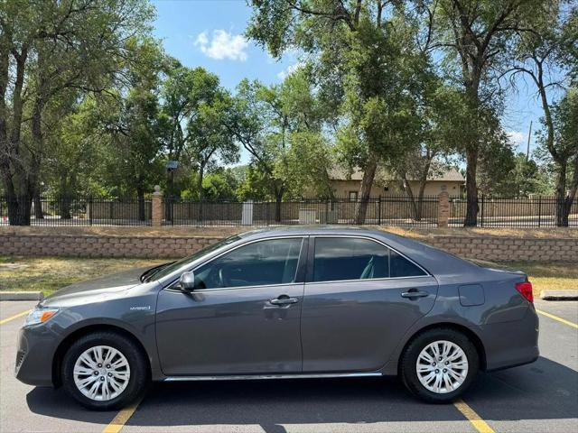 used 2014 Toyota Camry Hybrid car, priced at $11,999