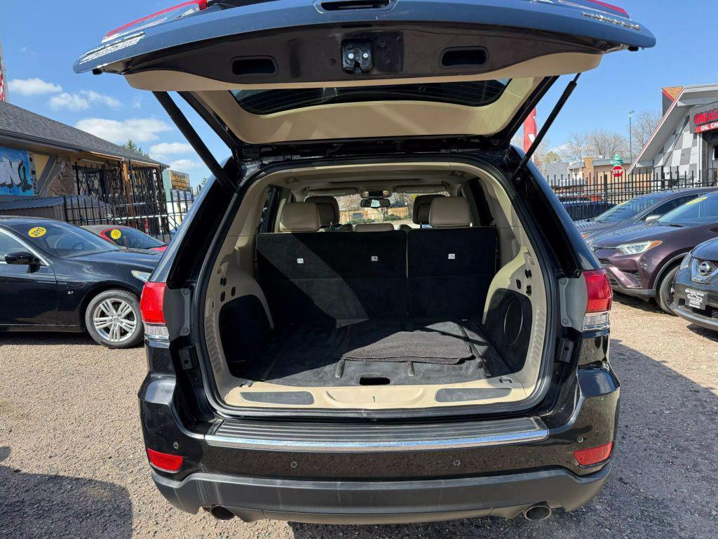 used 2014 Jeep Grand Cherokee car, priced at $10,999
