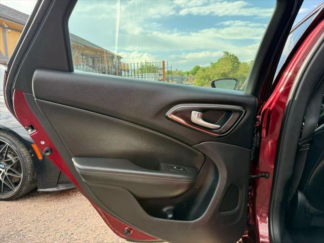 used 2016 Chrysler 200 car, priced at $10,999