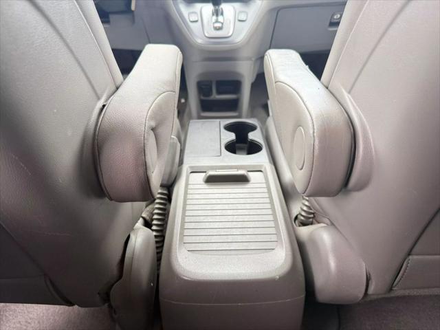 used 2009 Honda CR-V car, priced at $9,999