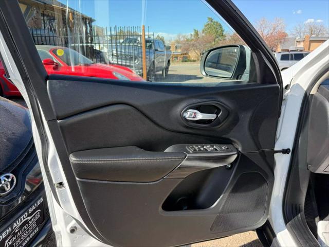 used 2016 Jeep Cherokee car, priced at $9,999