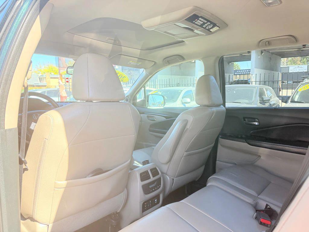 used 2016 Honda Pilot car, priced at $18,999