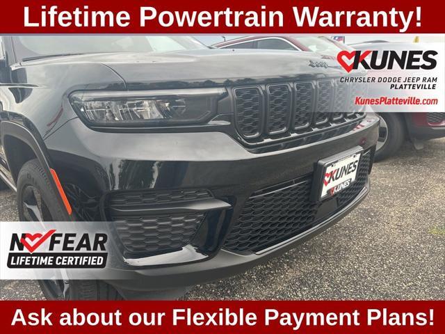 used 2024 Jeep Grand Cherokee car, priced at $39,161