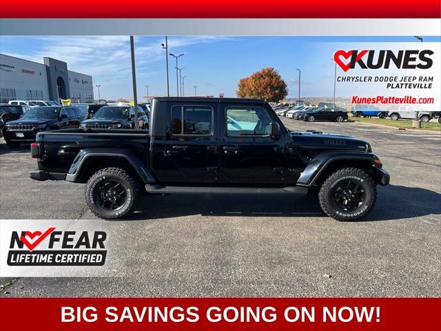 new 2024 Jeep Gladiator car, priced at $42,276