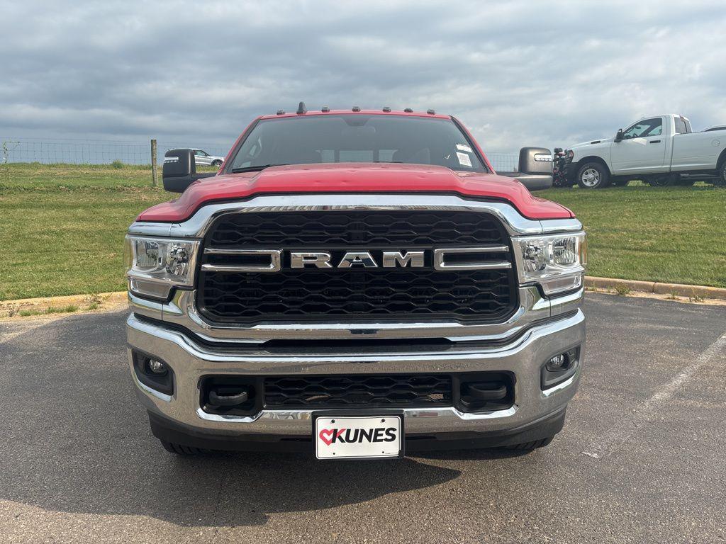 new 2024 Ram 3500 car, priced at $48,477
