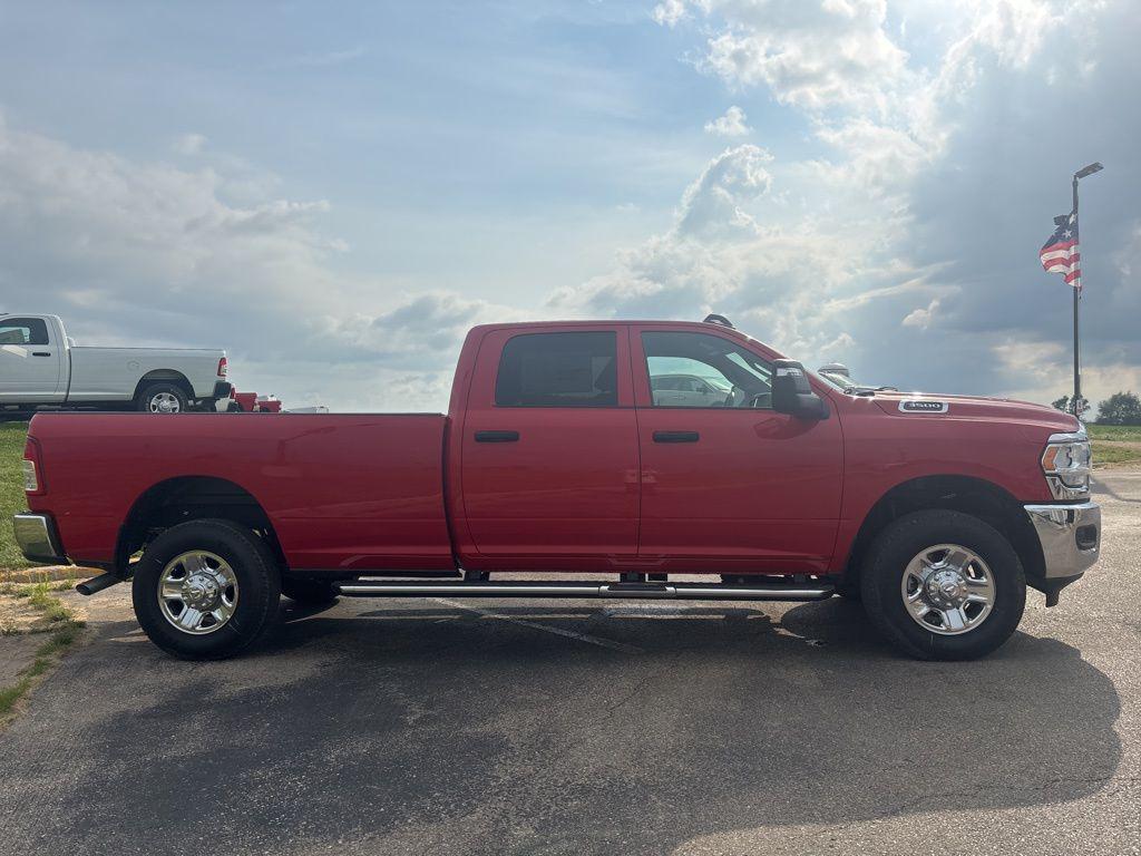 new 2024 Ram 3500 car, priced at $48,477
