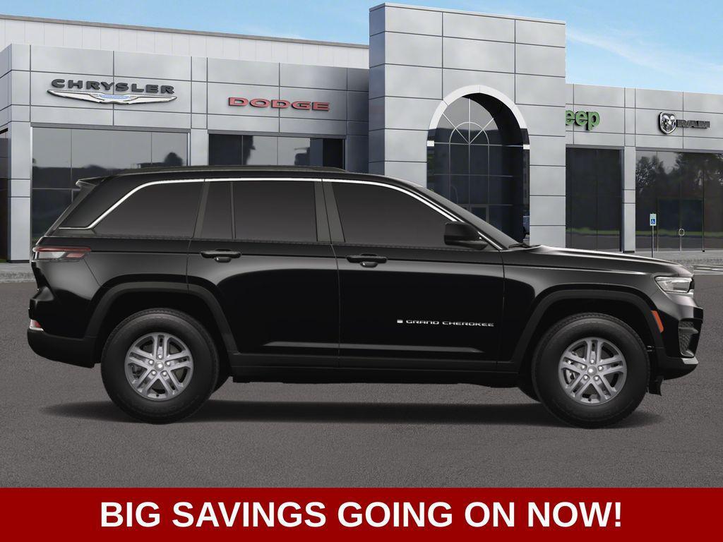 new 2025 Jeep Grand Cherokee car, priced at $37,875
