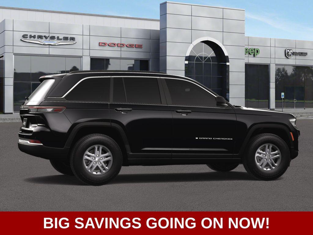 new 2025 Jeep Grand Cherokee car, priced at $37,875