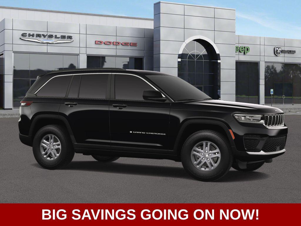 new 2025 Jeep Grand Cherokee car, priced at $37,875