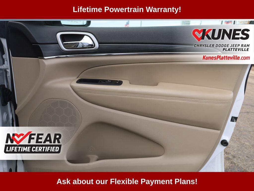 used 2021 Jeep Grand Cherokee car, priced at $22,790