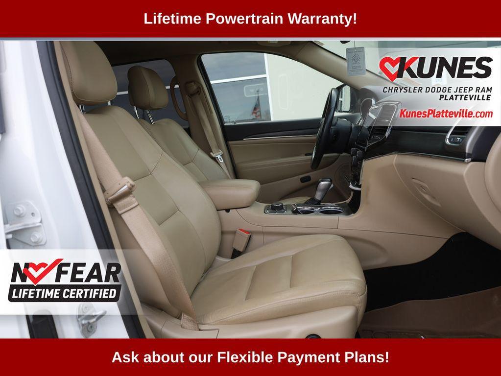 used 2021 Jeep Grand Cherokee car, priced at $22,790