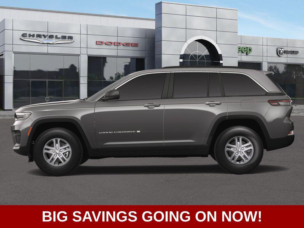 new 2025 Jeep Grand Cherokee car, priced at $37,875