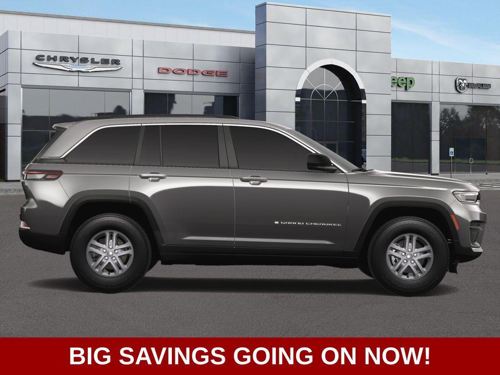 new 2025 Jeep Grand Cherokee car, priced at $37,875
