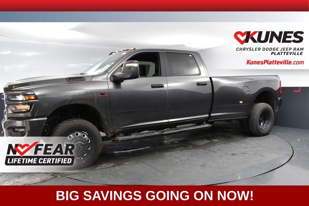 new 2025 Ram 3500 car, priced at $77,290