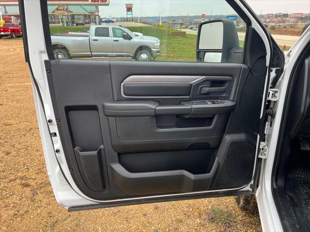 new 2024 Ram 3500 car, priced at $67,782
