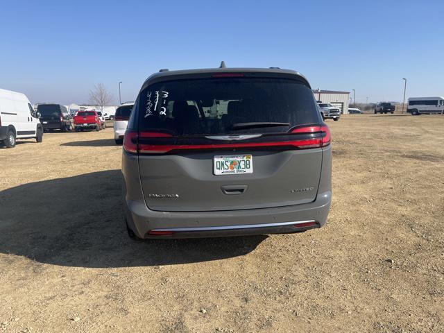 used 2022 Chrysler Pacifica car, priced at $26,878