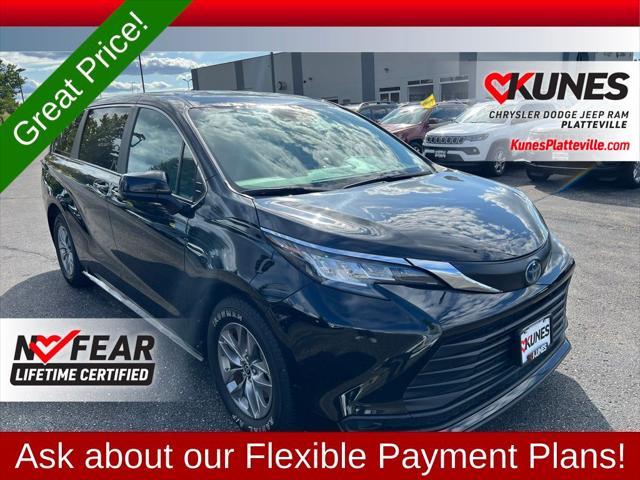 used 2023 Toyota Sienna car, priced at $34,477