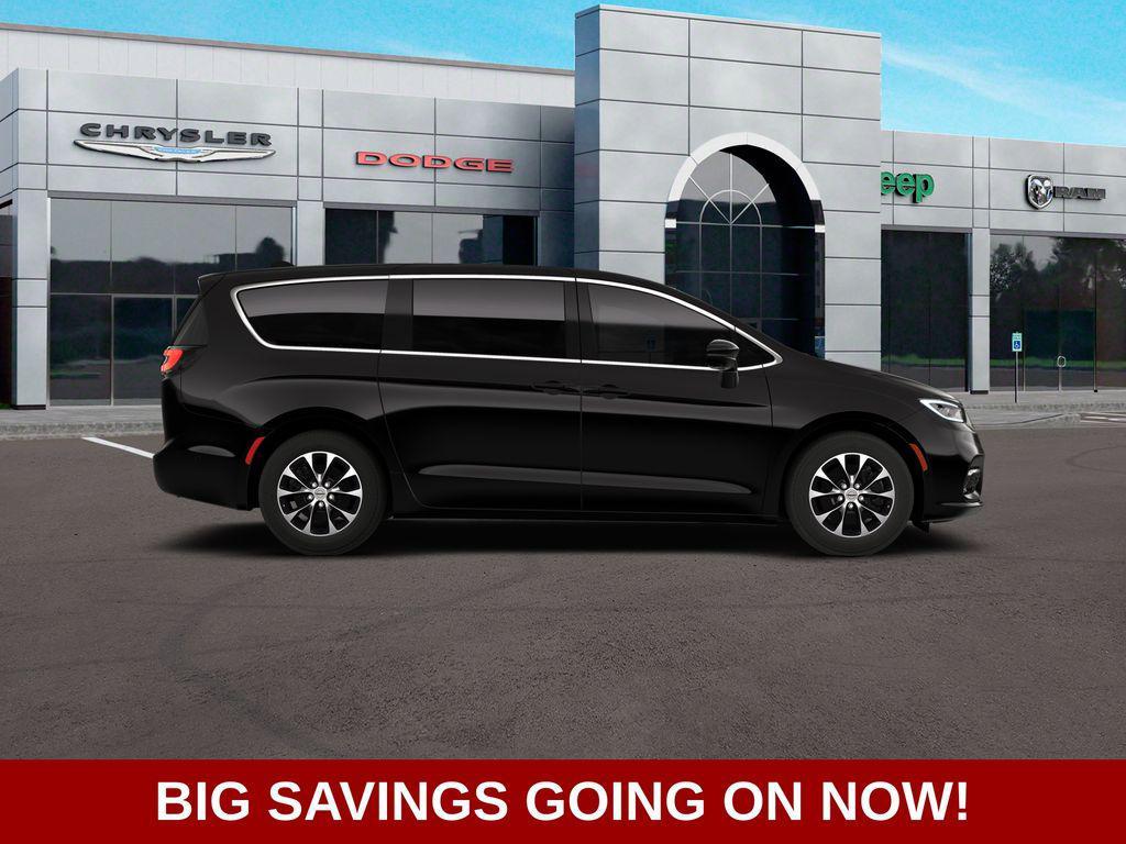 new 2026 Chrysler Pacifica car, priced at $46,640