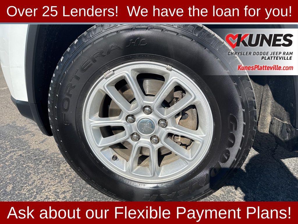 used 2019 Jeep Grand Cherokee car, priced at $17,291