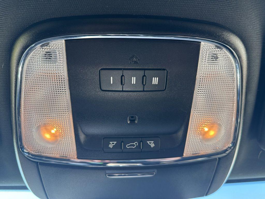 used 2019 Jeep Grand Cherokee car, priced at $16,229