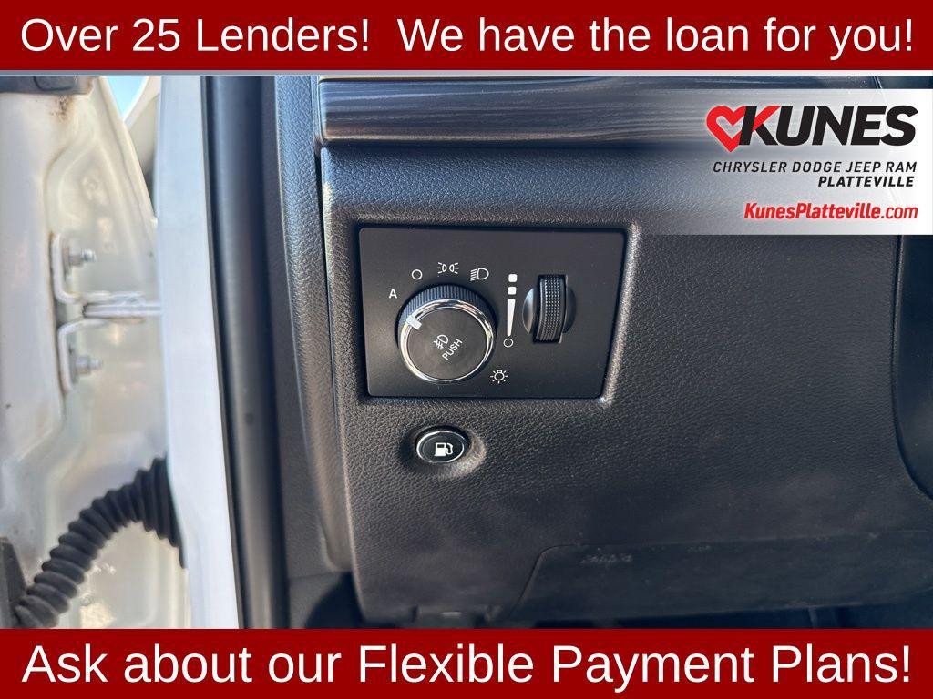 used 2019 Jeep Grand Cherokee car, priced at $17,291