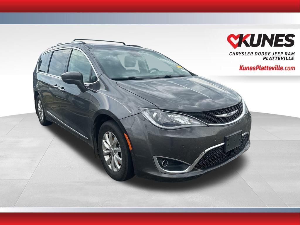 used 2018 Chrysler Pacifica car, priced at $12,468