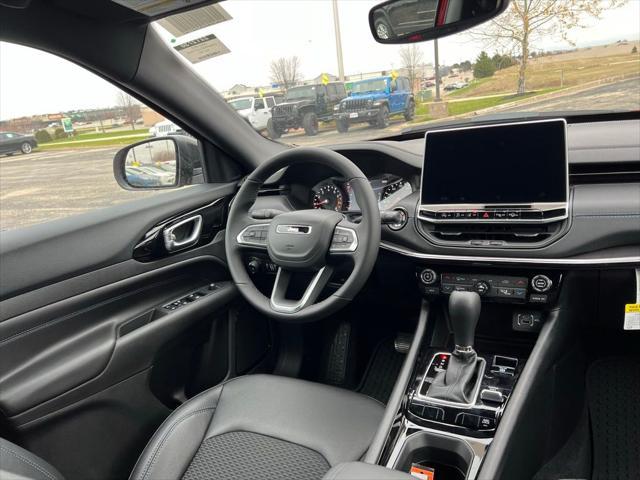 new 2025 Jeep Compass car, priced at $29,586