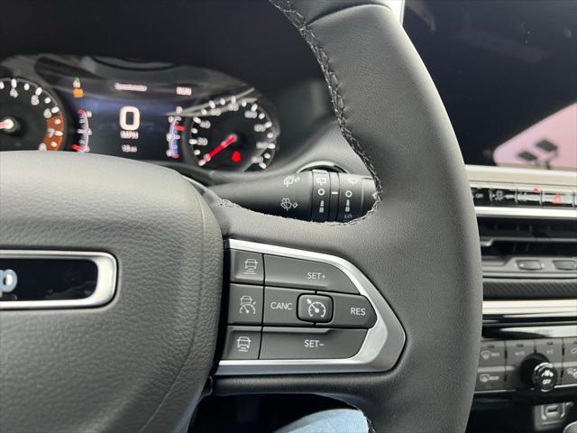 new 2025 Jeep Compass car, priced at $29,586