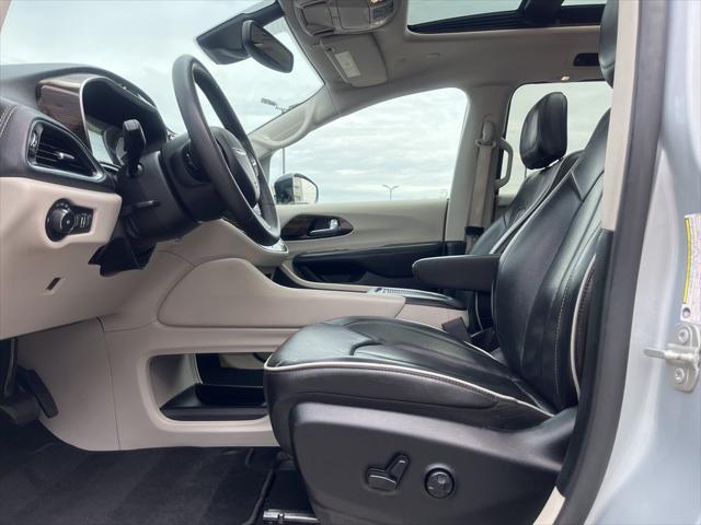 used 2023 Chrysler Pacifica Hybrid car, priced at $28,977