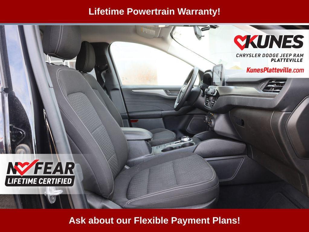 used 2023 Ford Escape car, priced at $20,281