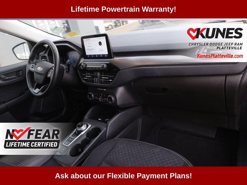 used 2023 Ford Escape car, priced at $20,281