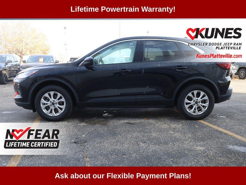 used 2023 Ford Escape car, priced at $20,281