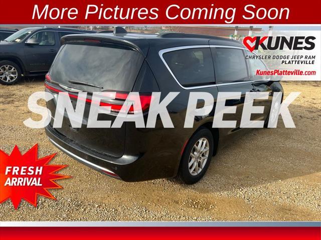 used 2022 Chrysler Pacifica car, priced at $20,977