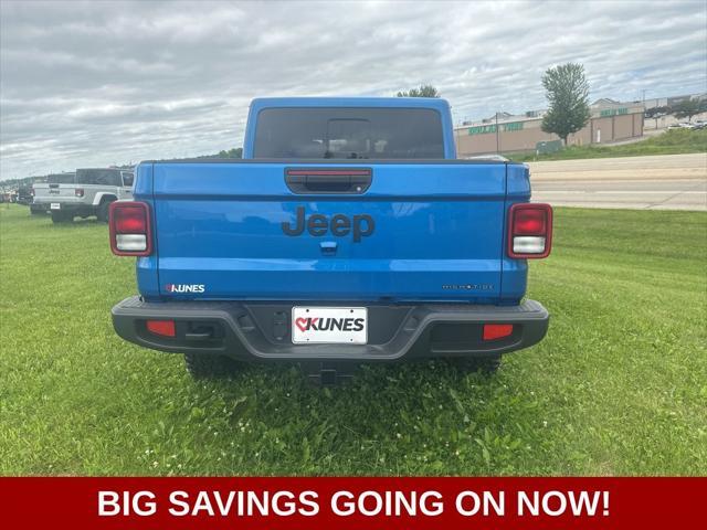 new 2025 Jeep Gladiator car, priced at $51,550