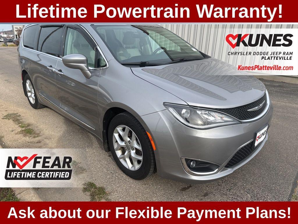used 2017 Chrysler Pacifica car, priced at $14,653