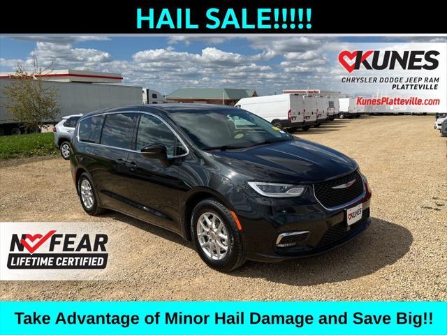 used 2023 Chrysler Pacifica car, priced at $23,825