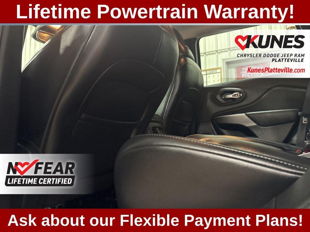 used 2021 Jeep Cherokee car, priced at $21,115