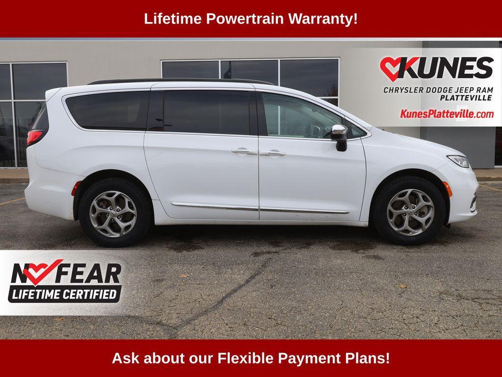 used 2023 Chrysler Pacifica car, priced at $36,991