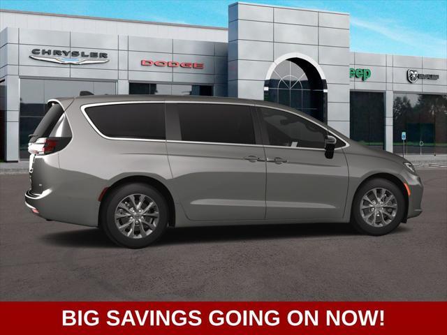 new 2025 Chrysler Pacifica car, priced at $49,893