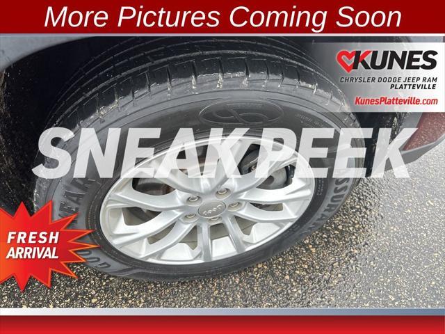 used 2019 Jeep Cherokee car, priced at $15,995