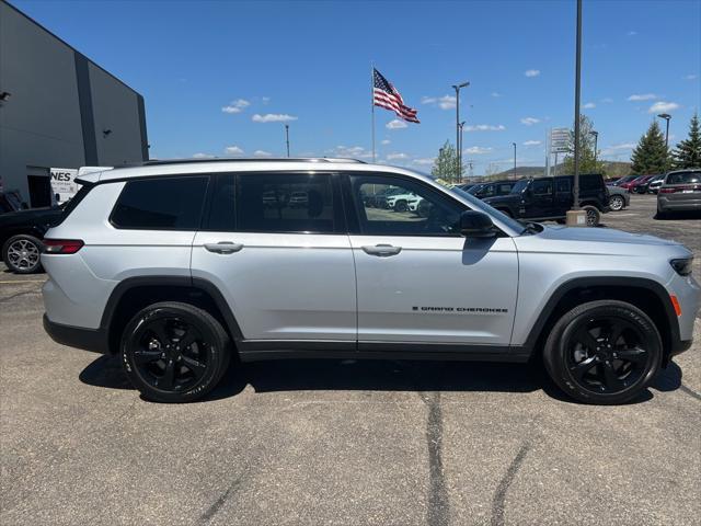 used 2023 Jeep Grand Cherokee L car, priced at $34,977