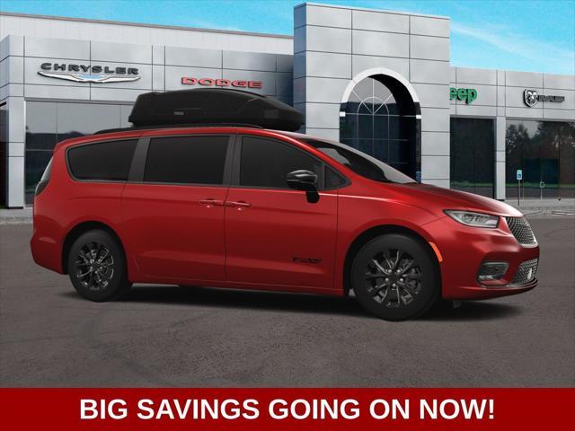 new 2025 Chrysler Pacifica car, priced at $44,852