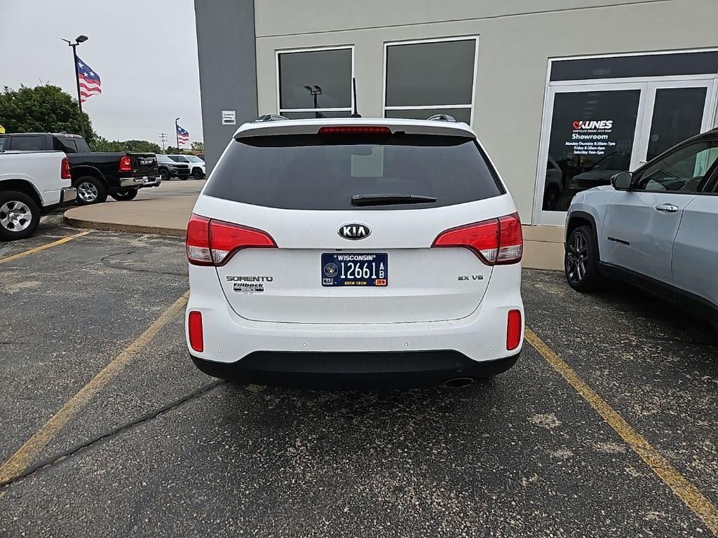 used 2015 Kia Sorento car, priced at $5,601