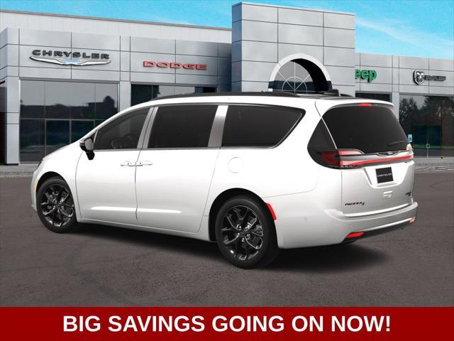 new 2025 Chrysler Pacifica car, priced at $55,065