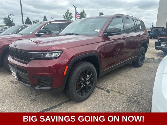 new 2025 Jeep Grand Cherokee car, priced at $45,030