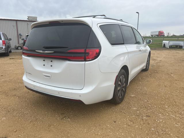 used 2021 Chrysler Pacifica car, priced at $23,628