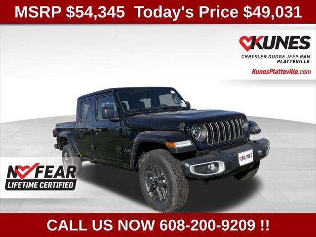 new 2024 Jeep Gladiator car, priced at $40,880